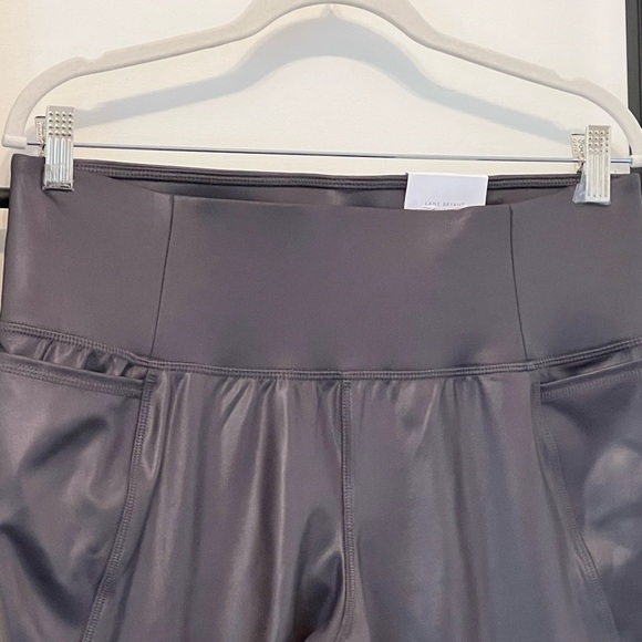 Livi Active 7/8 Legging - Picture 2 of 14